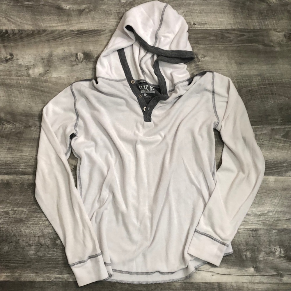 Buckle Lightweight Hoodie (Athletic Fit).